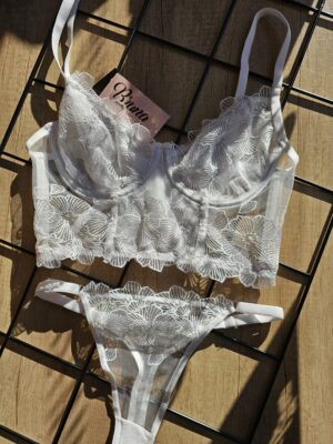 Conjunto Manuela