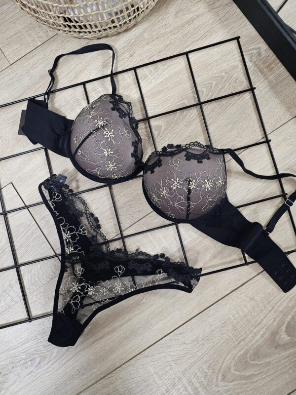 Conjunto Regina
