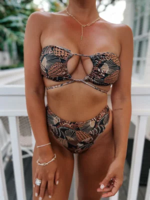 Bikini Petaline