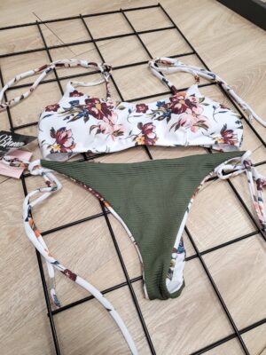Bikini Flower