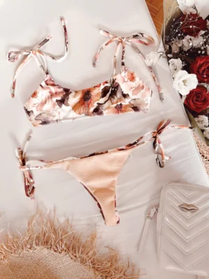 Bikini Bloomwabe