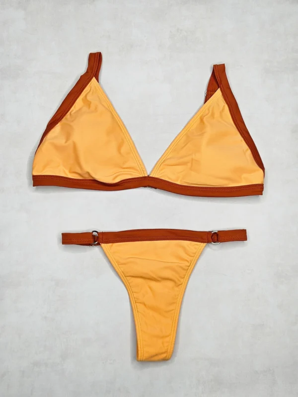 Bikini Petalia