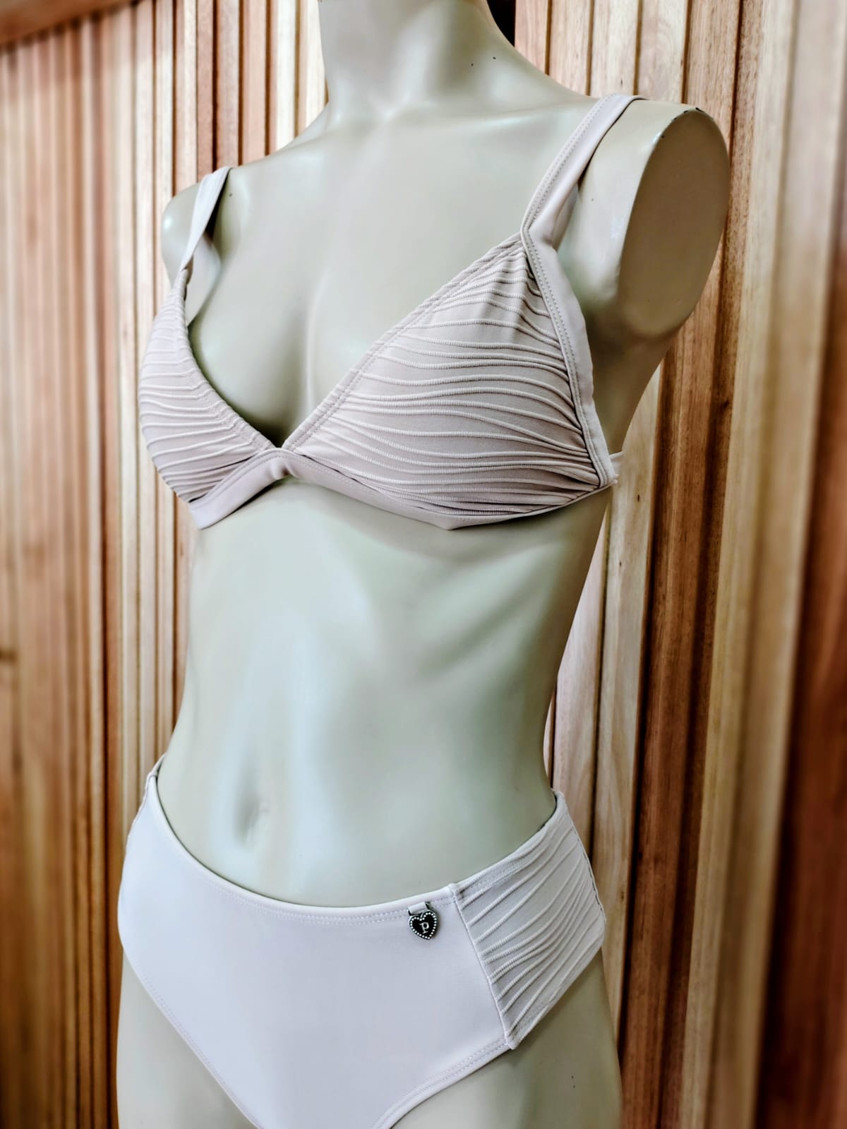 Bikini Cata - Imagen 8